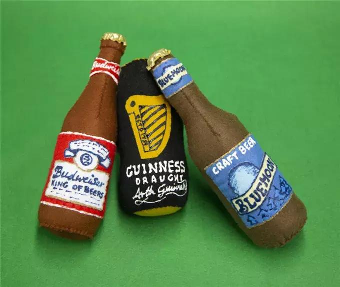 卖假货还能瞬间秒空,英国艺术家的快闪店火遍ins