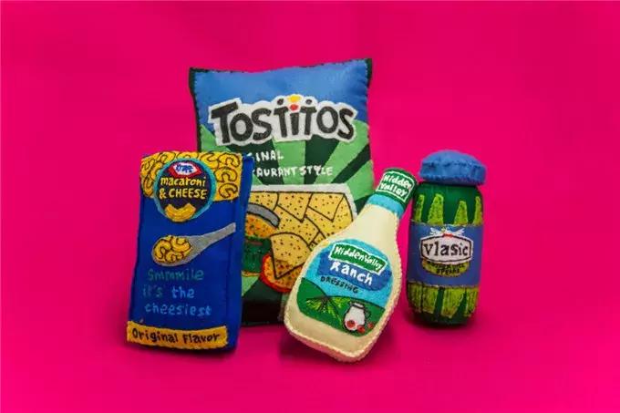 卖假货还能瞬间秒空,英国艺术家的快闪店火遍ins