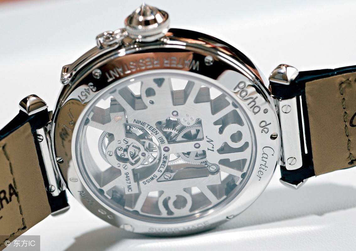 手表进水用米能吸出来吗,手表进水了放大米真的管用吗