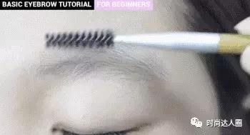 水雾眉型怎样画,大长脸怎么画出全智贤的粉嫩妆容