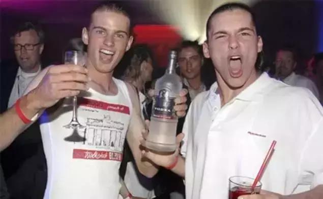 比伏特加度数高的酒,比伏特加还高端的酒