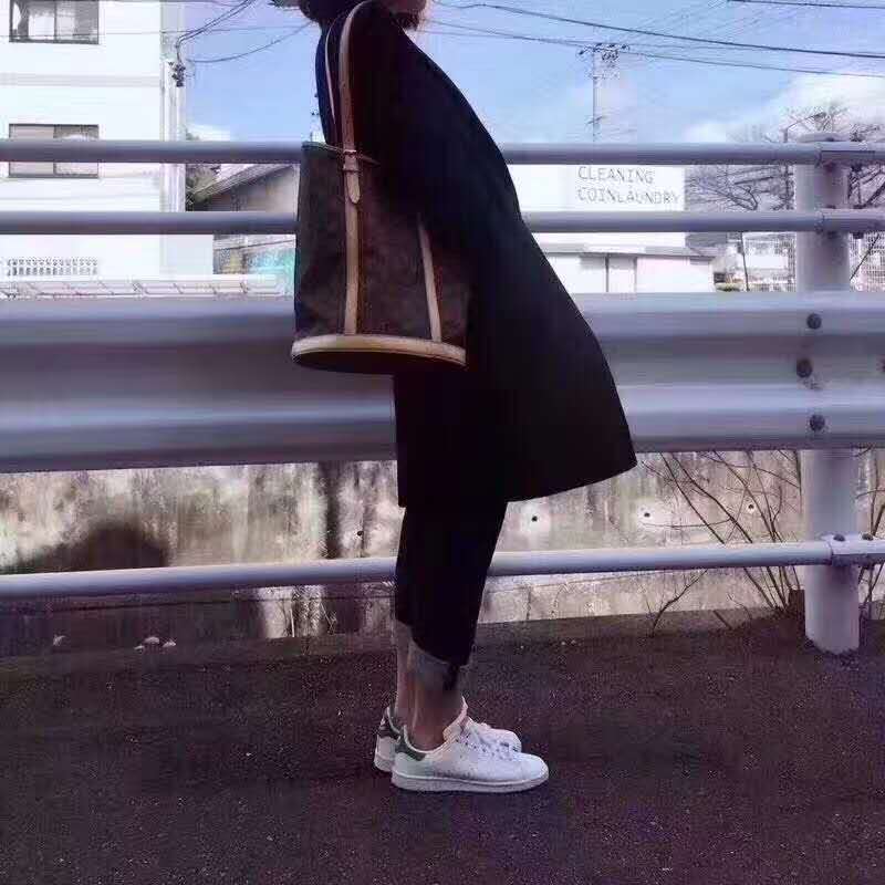 redfacevintage中古店lv,现货中古vintagelv老花小号牛角包