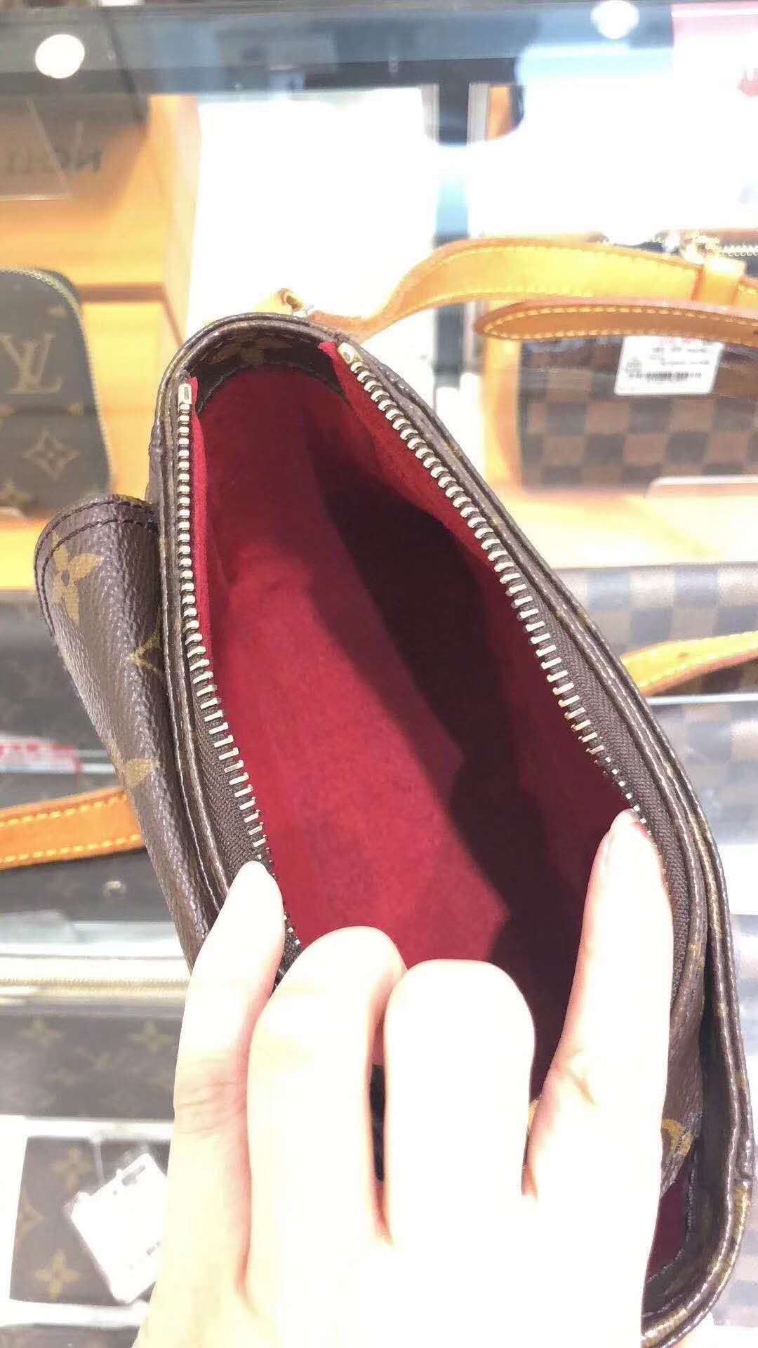 redfacevintage中古店lv,现货中古vintagelv老花小号牛角包