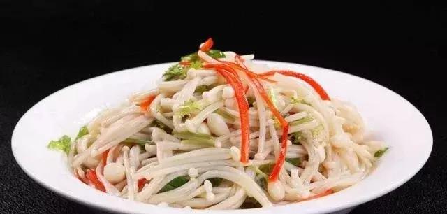 凉拌金针菇凉拌圆白菜,凉拌苦瓜凉拌金针菇