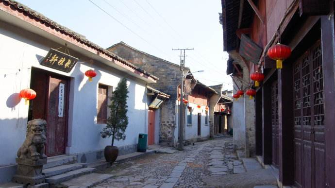 安徽省泾县，两千余年未曾改名，中国宣纸之乡，皖南事变发生地