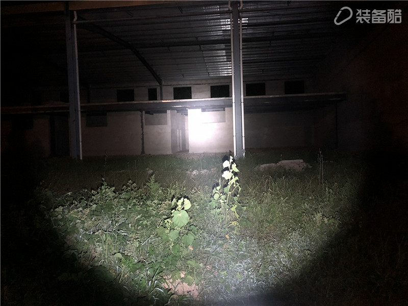 纳丽德强光手电筒哪个款最亮,纳丽德e6手电筒使用方法