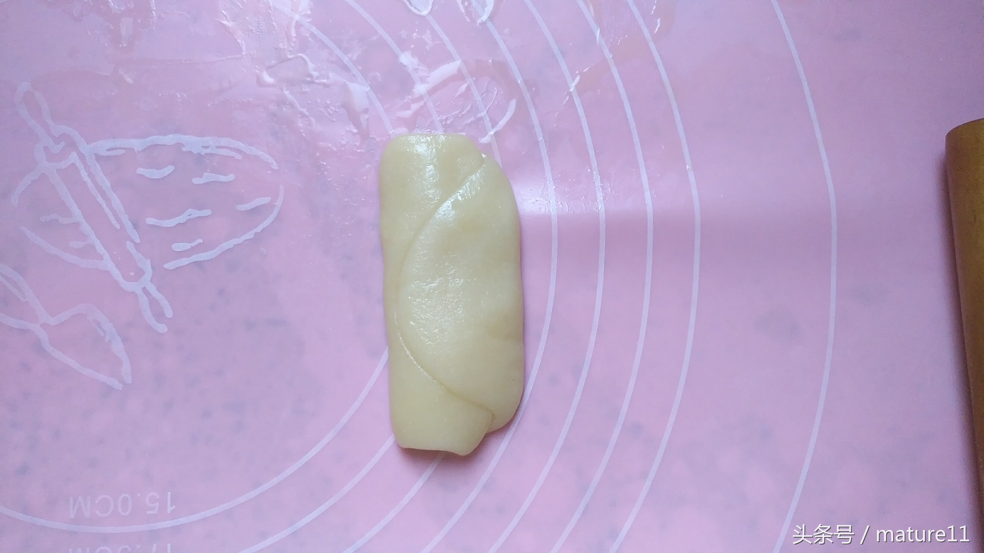 做酥皮怎样避免混酥,自己做的酥皮为什么不酥