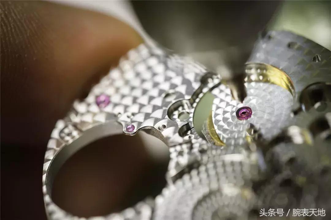 精工对比瑞士表,瑞士表打压精工