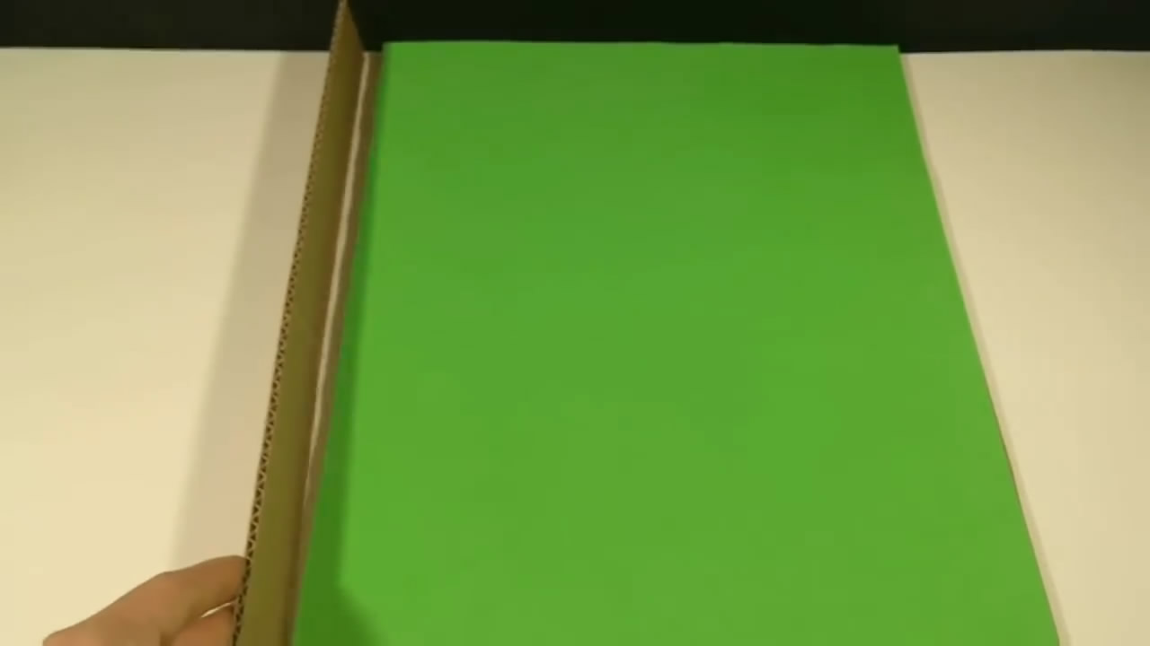 简单的足球游戏设计教程,用纸板做足球