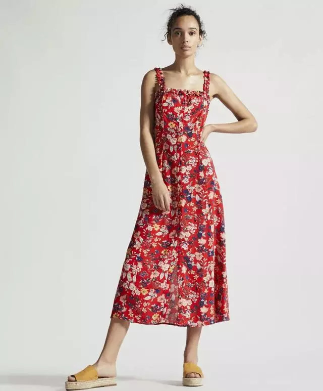 浅绿色碎花连衣裙怎么搭配毛衣,法国女人碎花连衣裙搭配西装外套