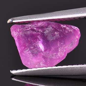 缅甸星光红宝石真假鉴别方法,红宝石电容真假辨别最简单方法