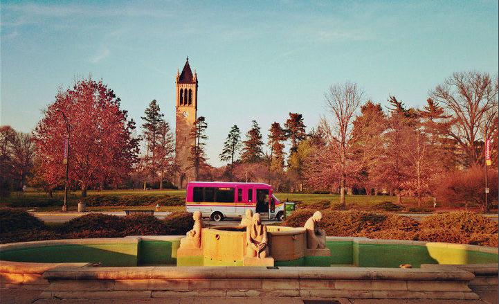 爱荷华大学,美国一流高等学府,公立常青藤名校之一