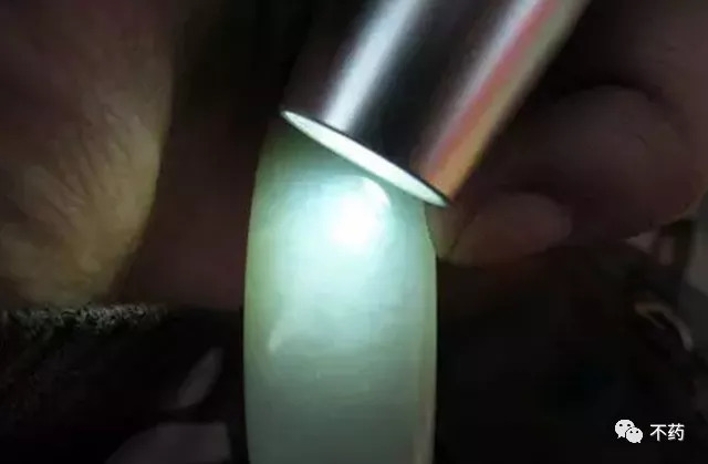 韩料和田玉的鉴别,新疆和田市新玉石