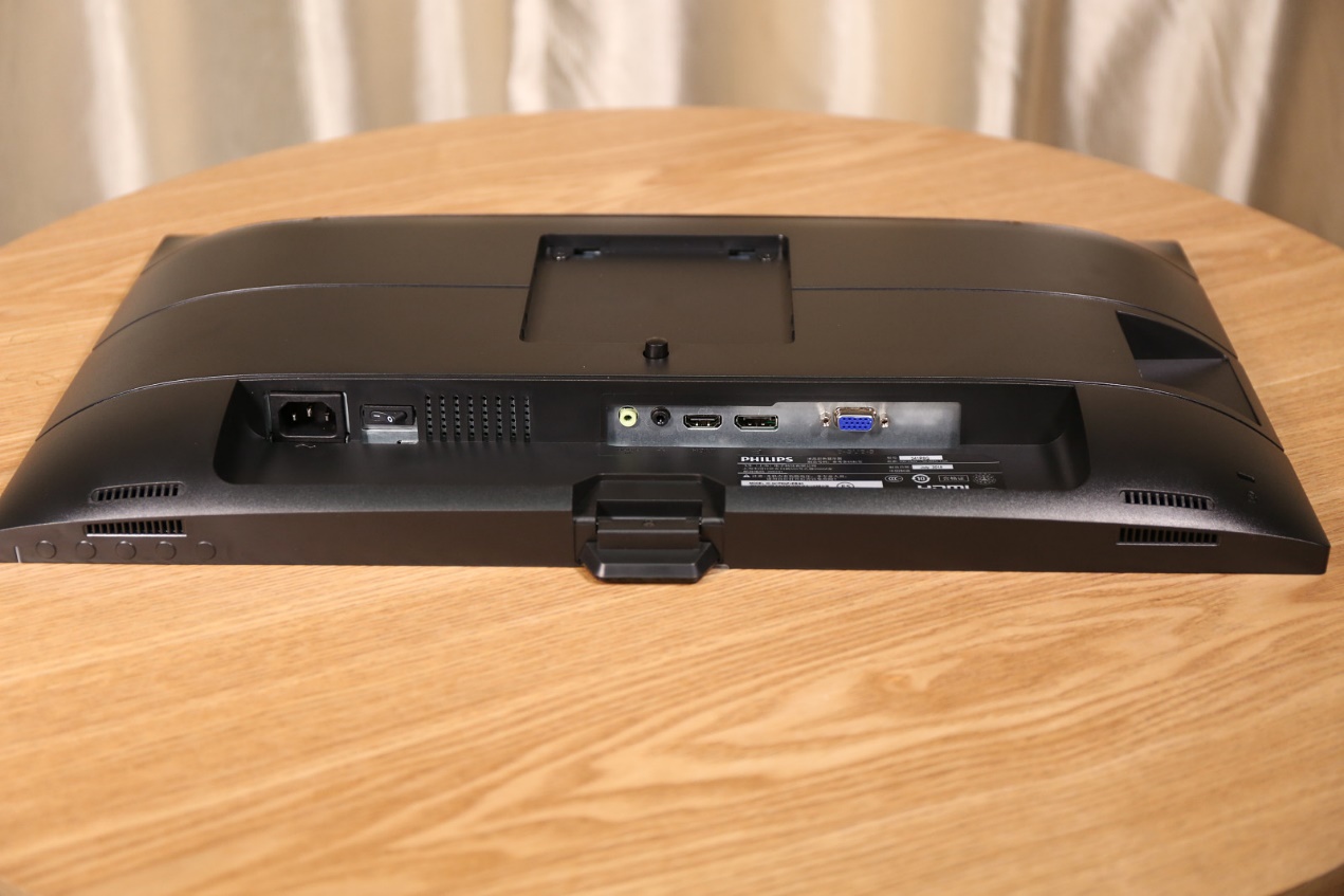 飞利浦显示器241p8q,飞利浦241v8显示器优缺点