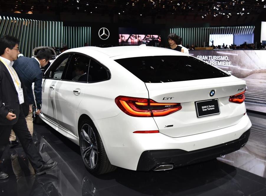 静态测试宝马全新6系GT640顶配车型，M套件显特别，与7系同平台