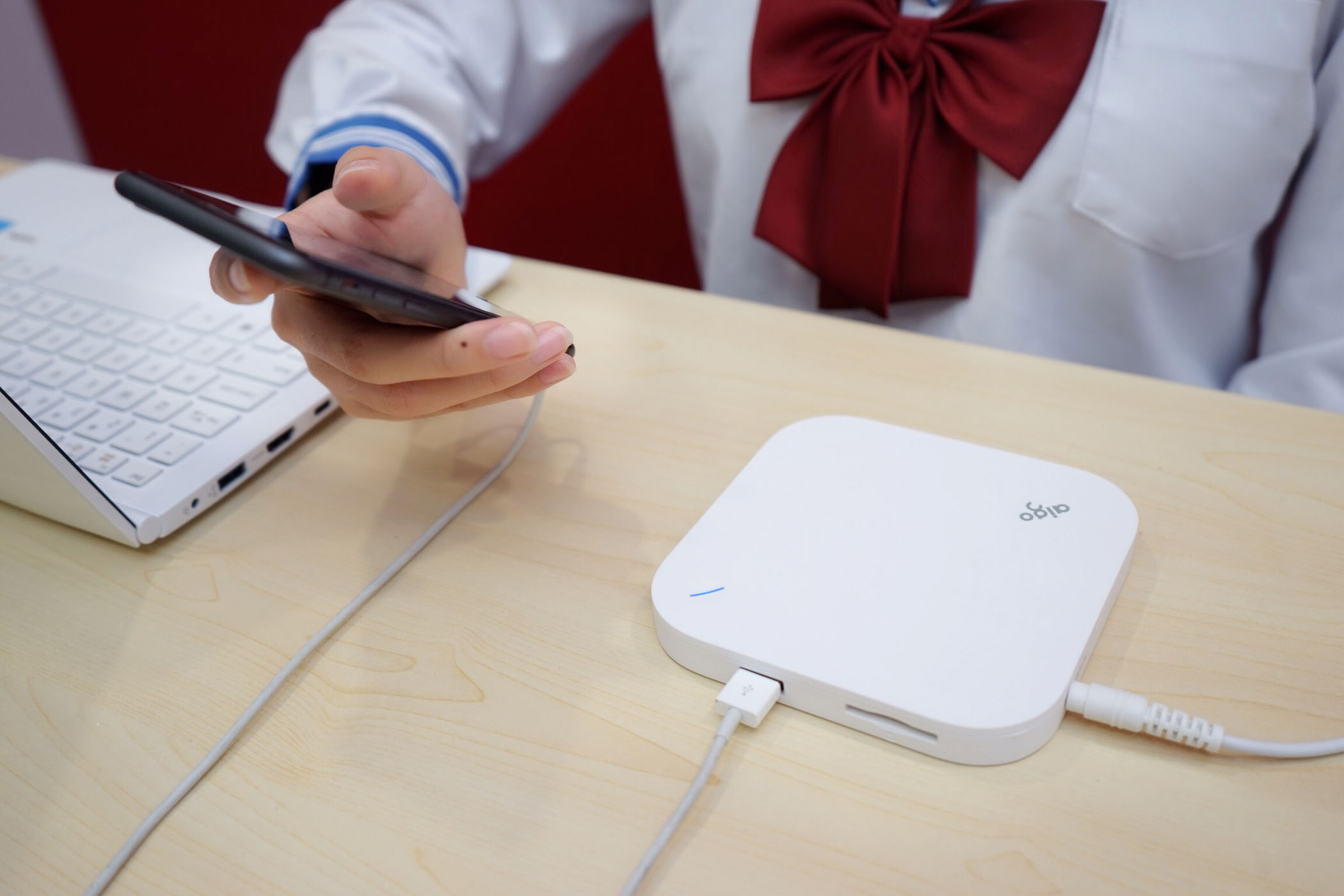 爱国者hd800g深度评测,爱国者hd800硬盘如何连接手机