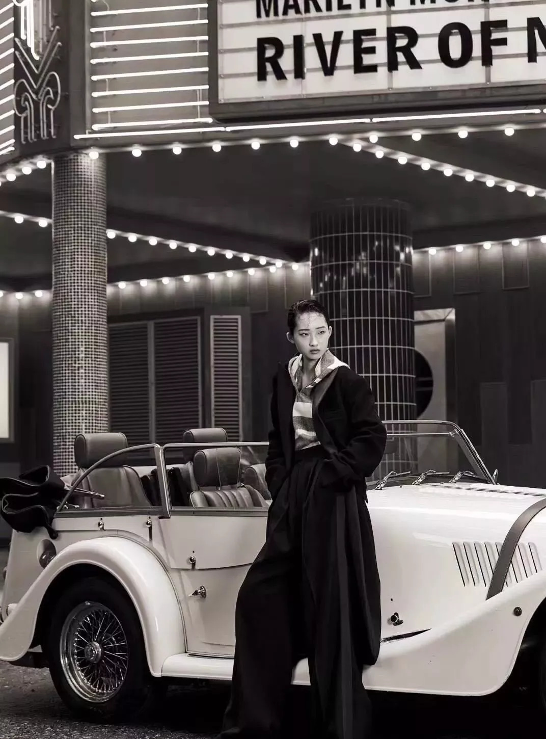 奚梦瑶在维密秀上的巅峰一摔,奚梦瑶维密面试完整版