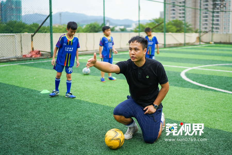 东莞足球天才少年,东莞14岁篮球少年