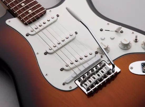 7岁学电吉他还是木吉他,新手入门是学电吉他还是木吉他