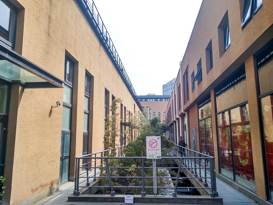 经济师证为什么考的人少,为什么经济师考试通过率比较低呢