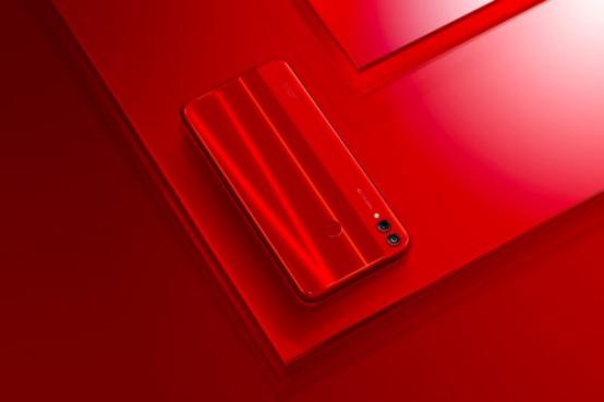 荣耀8x与荣耀畅玩30plus对比,华为畅享9plus和荣耀8x哪个好