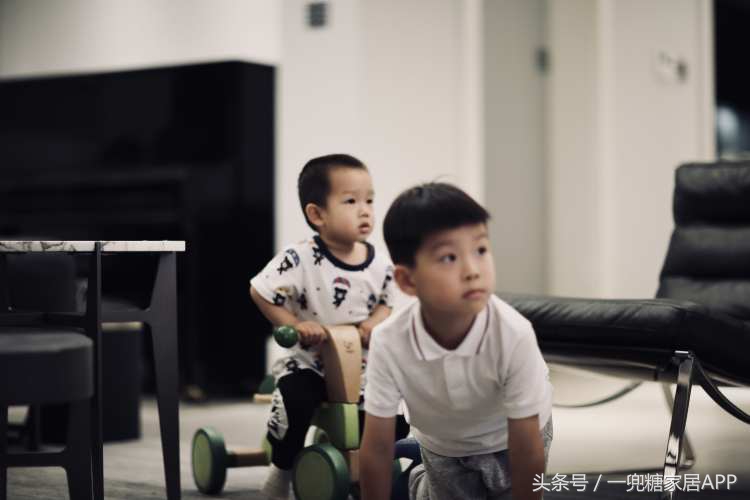 为了2个娃，我183㎡的家，没一个凸出来的柜门把手