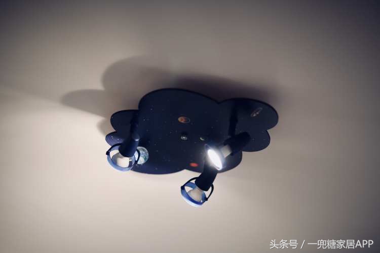 为了2个娃，我183㎡的家，没一个凸出来的柜门把手