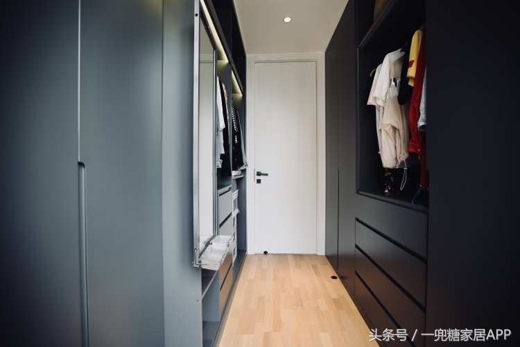 为了2个娃，我183㎡的家，没一个凸出来的柜门把手