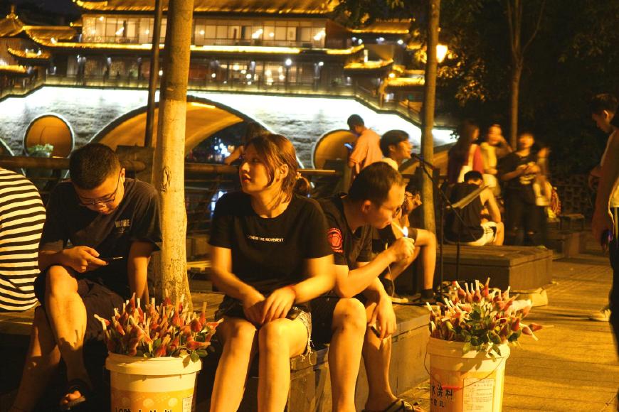 夜色中的九眼桥,美丽夜景太迷人成都九眼桥酒吧