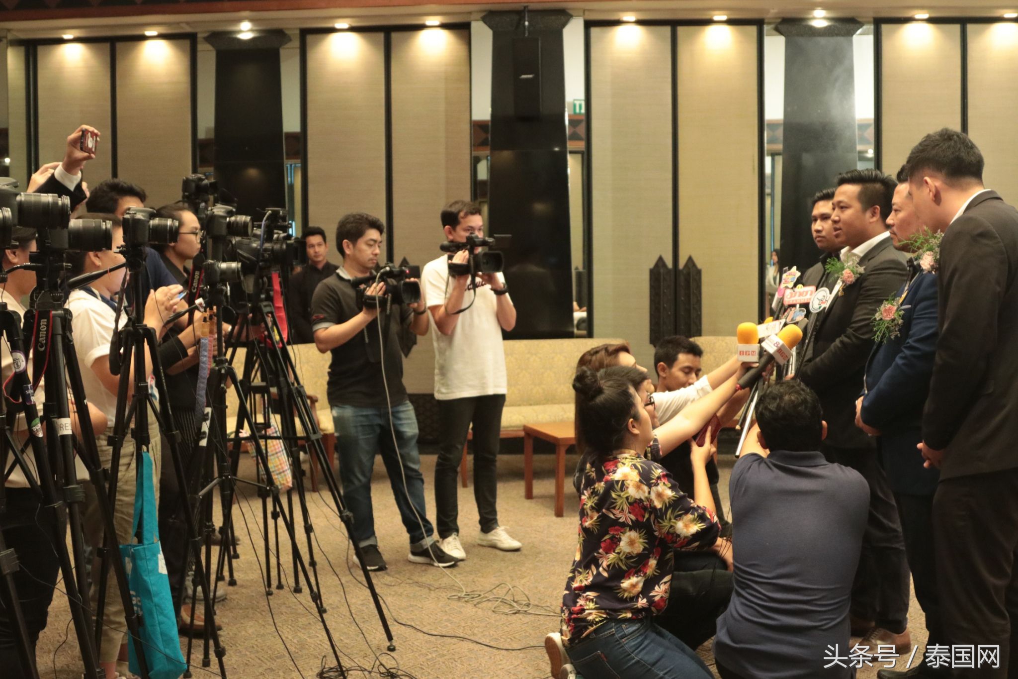 泰国Rayanskin公司就泰国RAY商标所有权胜诉一案的记者发布会