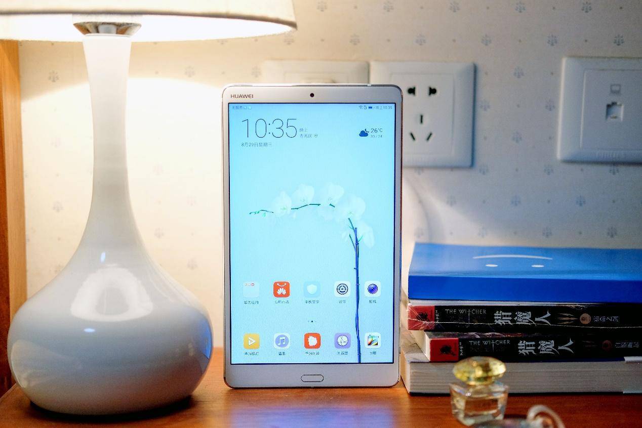 华为平板m5青春版体验视频,华为m5平板青釉版价格