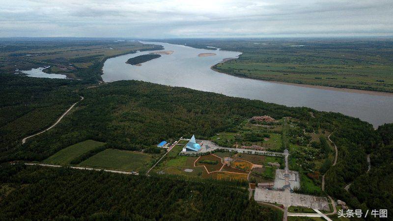 戚振林漫步青岛八大关,戚振林乌苏