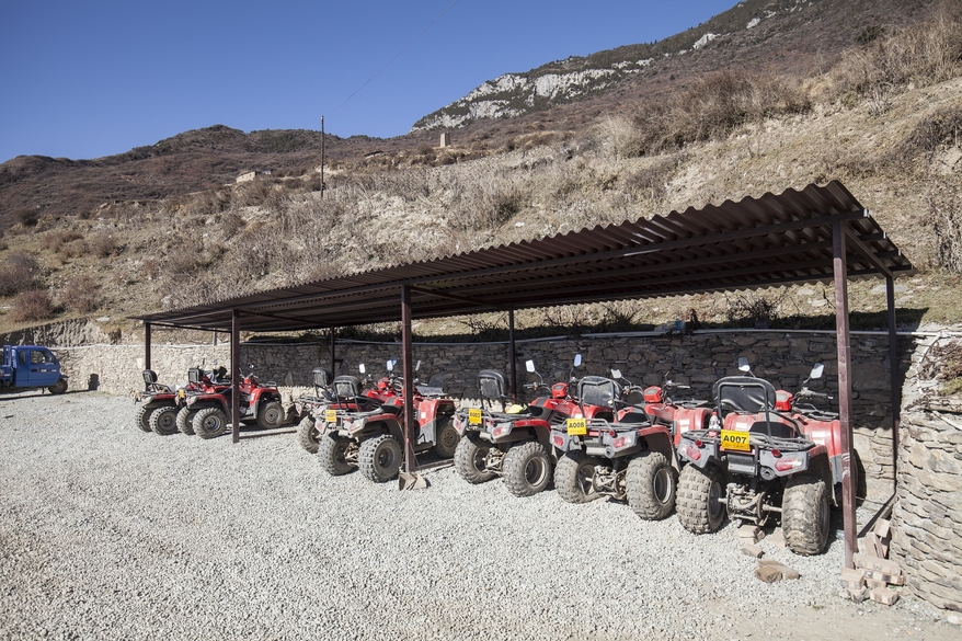 娴簯鐗у満缃戠孩姘戝,娴簯鐗у満楂樺北