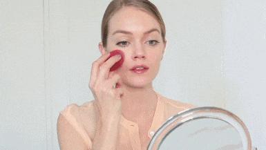 遮红血丝黑眼圈遮瑕推荐,泛红的黑眼圈遮瑕方法