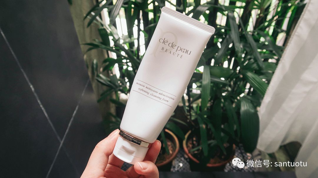 第一次去别的城市水土不服正常嘛,第一次去北方水土不服脸肿