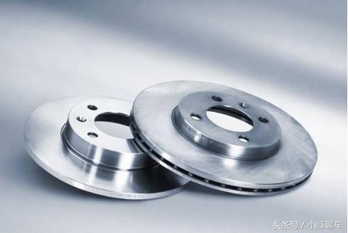 农用车刹车过硬刹车不灵怎么回事,汽车刹车软不灵还有摩擦声音