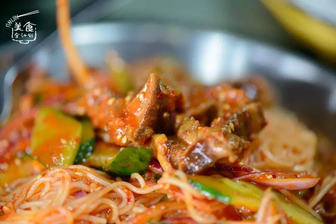 朝鲜族老板的坚持!天津阳光100这家店可以尝到韩国古方炸全鸡!