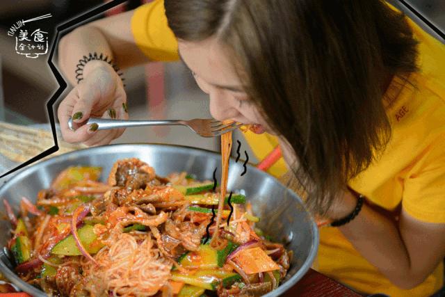 朝鲜族老板的坚持!天津阳光100这家店可以尝到韩国古方炸全鸡!