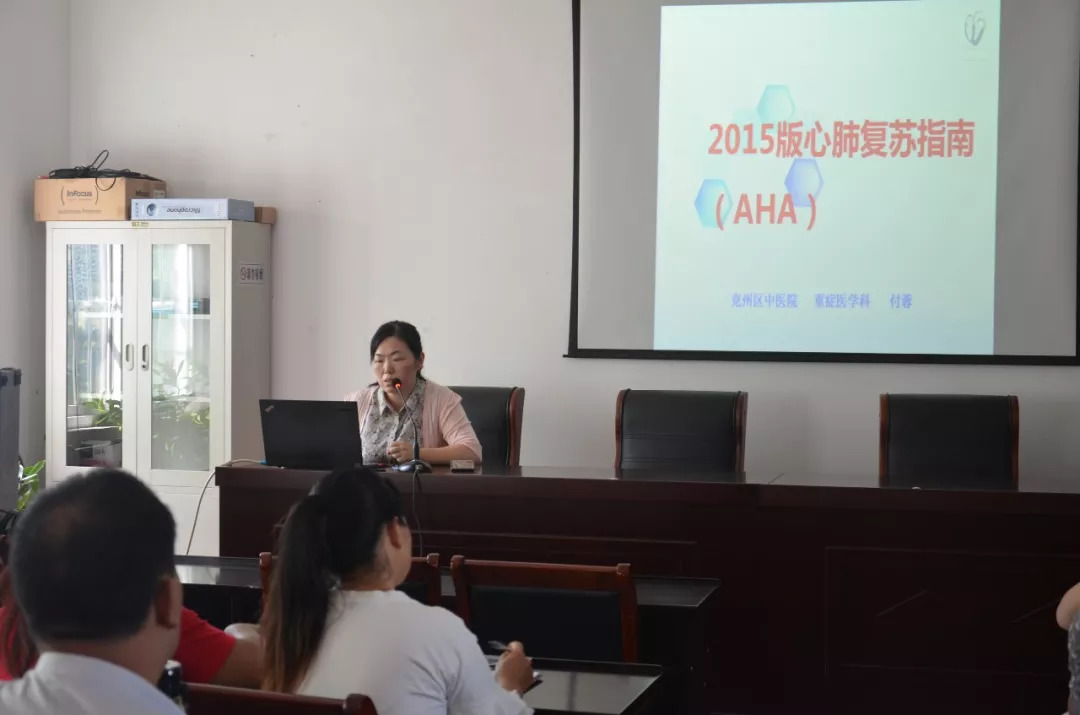 换季期：基层迎来中西医技术的“及时雨”
