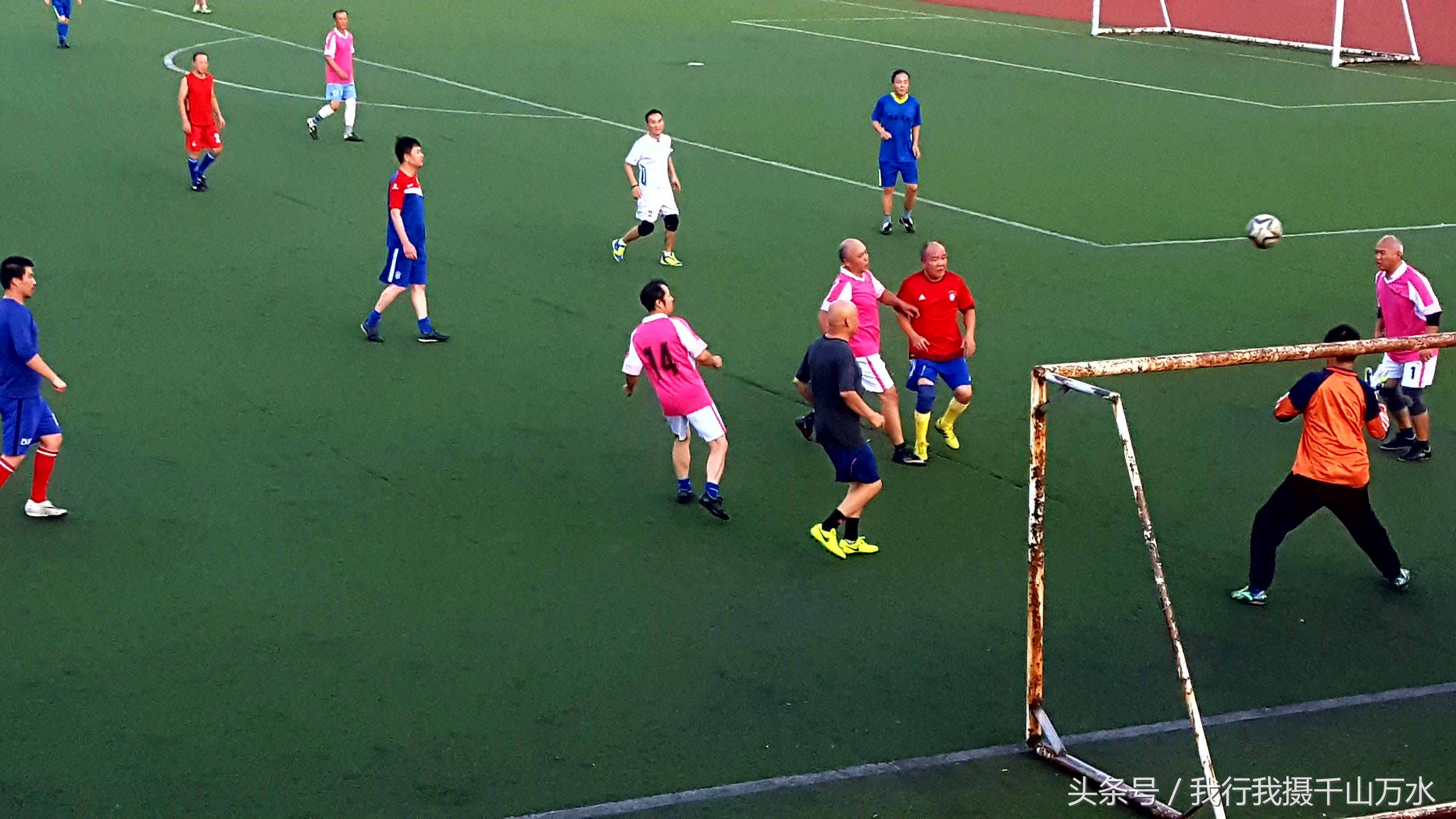 民间健身及尽享足球之乐的好场所——西安西光厂体育场