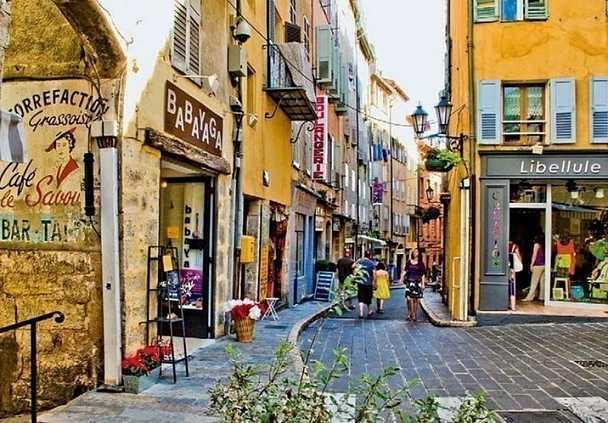 女生一定要去旅游一次,女生一辈子一定要去的18个地方