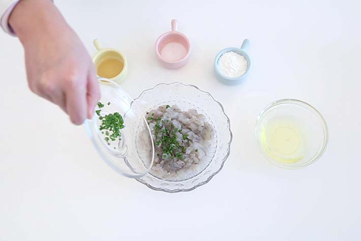 婴儿虾丸黄瓜水饺,宝宝辅食虾丸汤九个月做法