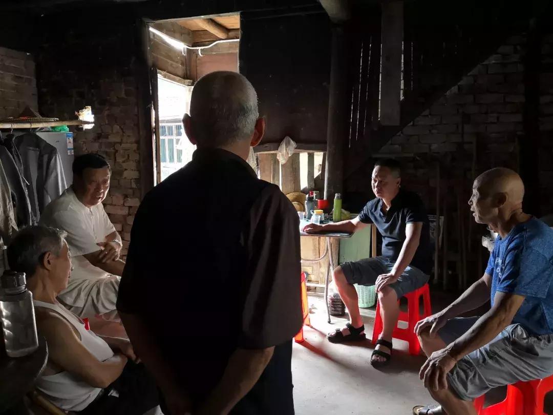 霜叶红于二月花意思,霜叶红于二月花小说