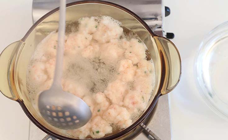 婴儿虾丸黄瓜水饺,宝宝辅食虾丸汤九个月做法