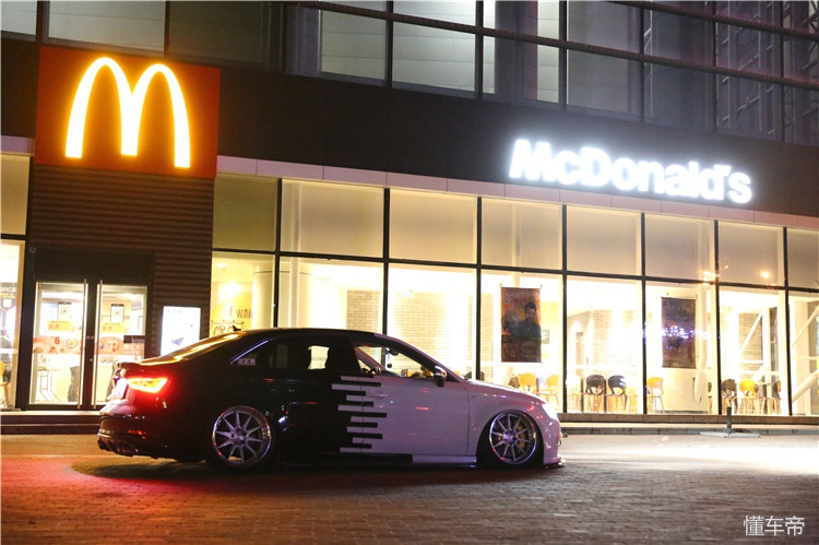 黑龙江车友打造低姿态“柠檬黄”奥迪A3,玩车同时不忘疼老婆!