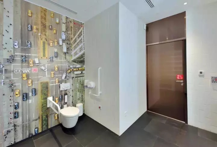 避而不谈是你最好的态度,闭口不谈的话题犹如一醉不可方休