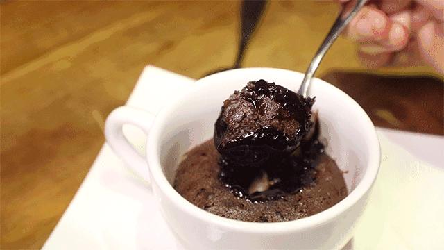 这家店汤包没有肉，蛋糕会着火