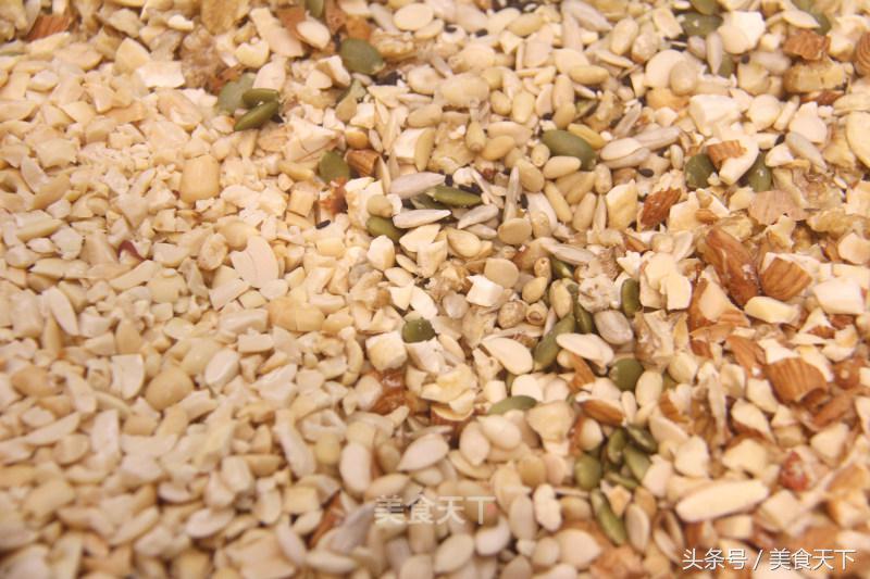 真正的五仁月饼很好吃,五仁月饼恰到好处满足味蕾