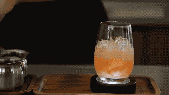 探访星巴克门店,首家社区星巴克