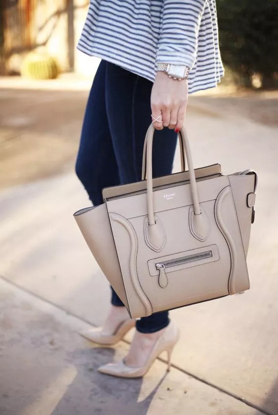 celine必买的经典款衣服,新欢或旧爱